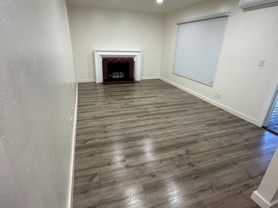 1st image of 9820 Woodman Ave #A