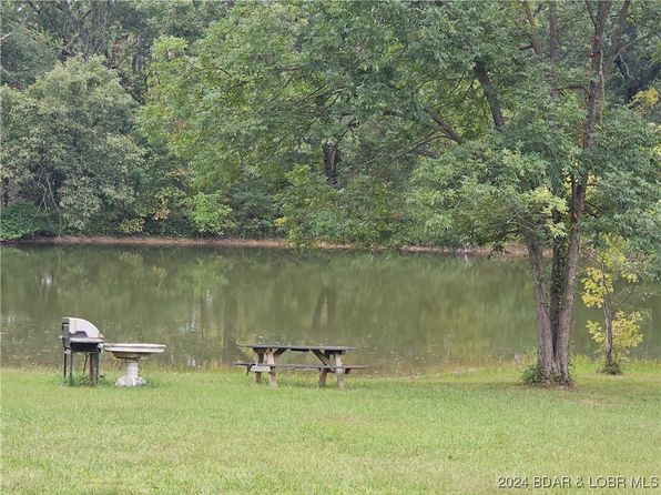 8 Storage Rd, Eldon, MO 65026
