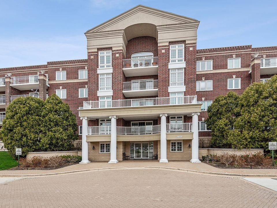 1st image of 7021 W Touhy Ave