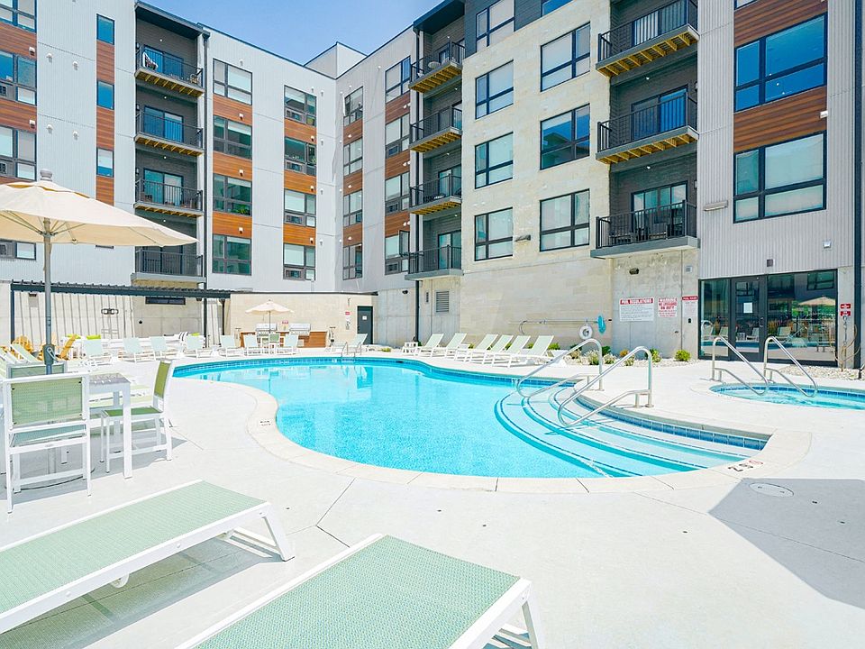 There's no better way to beat the heat than taking a dip in our resort-style pool.