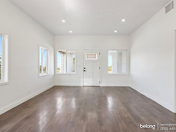 3rd image of 465 N Leland Ave