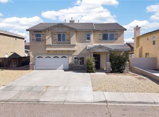 13878 Chestnut St, Victorville, CA 92392