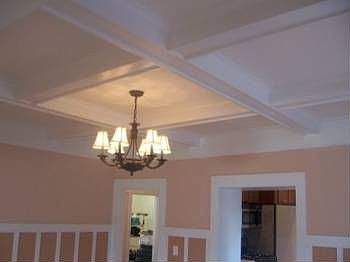 4th image of 1117 W 73rd St