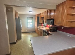 203 Alder Ave, Rockford, IL 61107