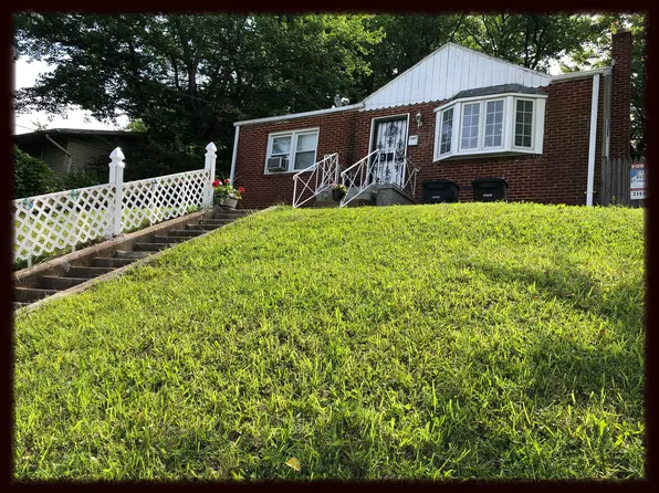 (undisclosed Address), Riverdale, MD 20737