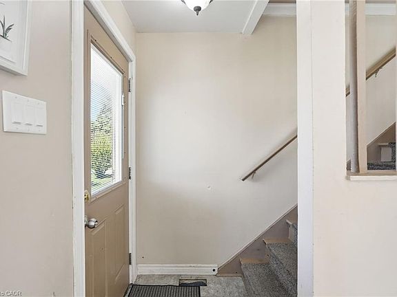 4th image of 53 Dalhousie Ave