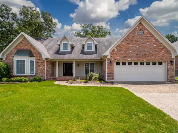 114 Illinois Bayou Dr, Sherwood, AR 72120