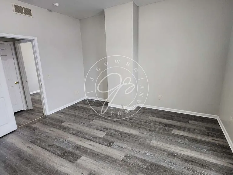 1465 Milburn Ave #1/2 — Photo 11