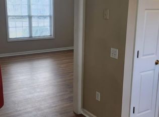 1727 Tunbridge Ln, Lawrenceville, GA 30043