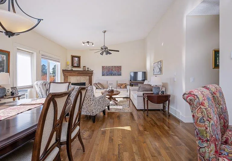 544 Rocky Vista Gdns NW — Photo 9