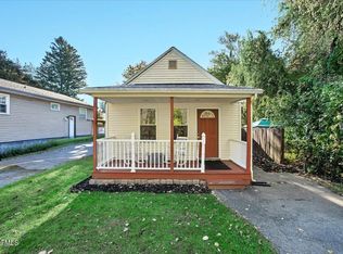 220 Lee Ave, Schenectady, NY 12304