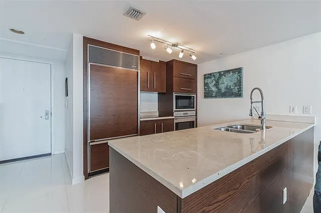 475 Brickell Ave #512 — Photo 10