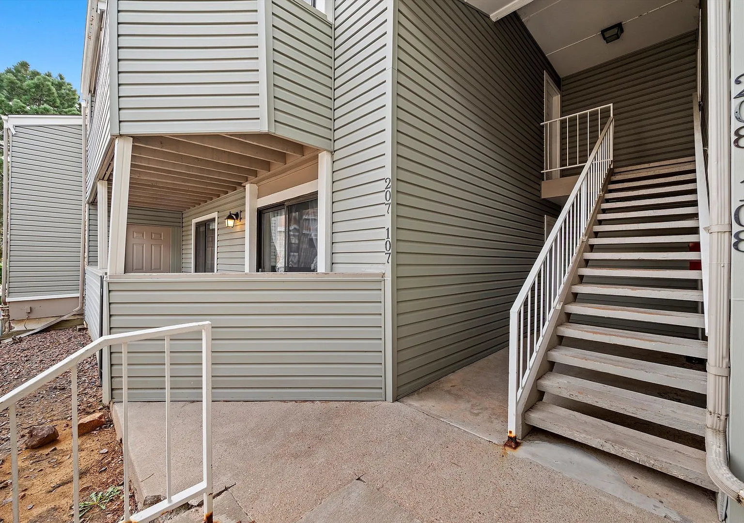 Bright & Inviting 1-Bedroom Aurora Condo with Private Patio — Photo 3