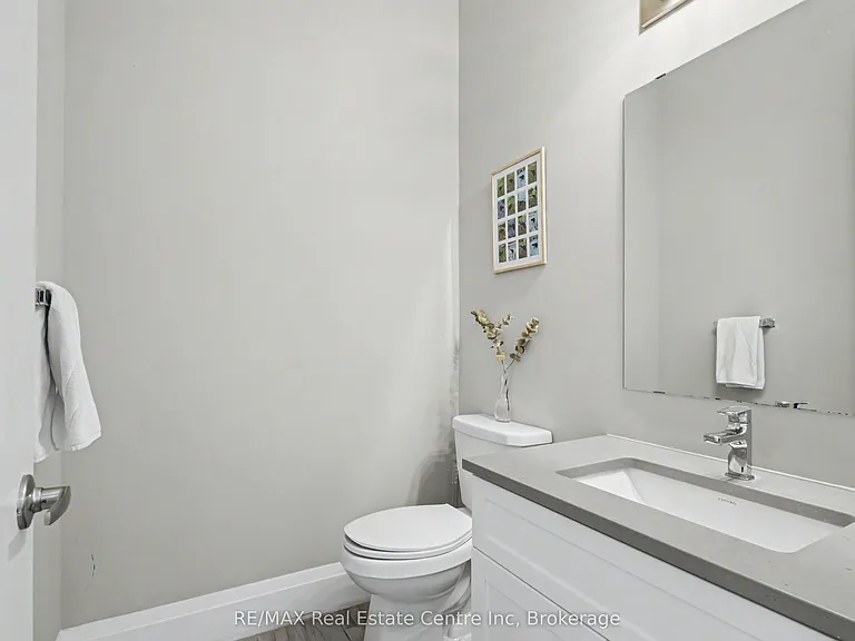 73 Arthur St S #102 — Photo 9