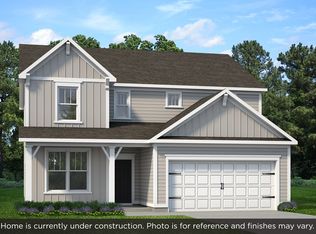 211 Ambassador Dr, Pittsboro, IN 46167