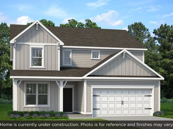 211 Ambassador Dr, Pittsboro, IN 46167