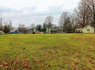 220 Dexter Rd, Eaton Rapids, MI 48827