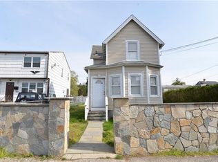 395 Charles St, Bridgeport, CT 06606