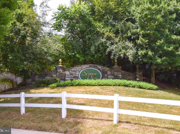 19036 Festival Dr, Boyds, MD 20841