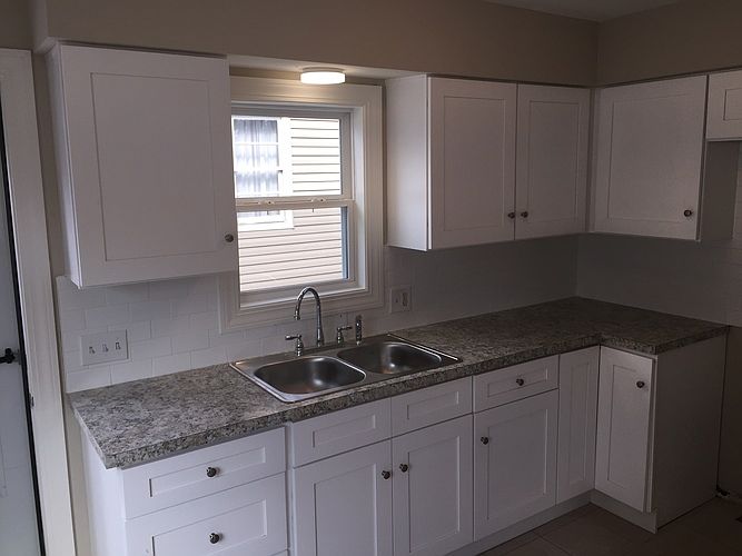 2nd image of 22 W York St APT 2