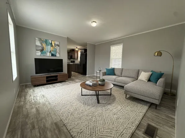 71400 Van Dyke Rd, Romeo, MI