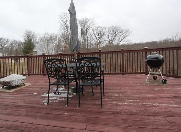2nd image of 421 E Stoneridge Dr