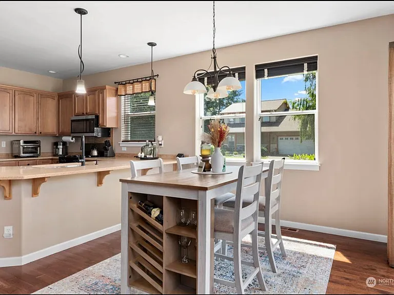 2886 SW Berwick Dr — Photo 13