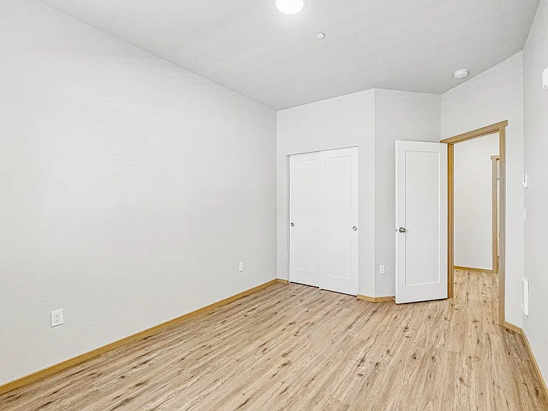 Ridgeline Apartments — Photo 40