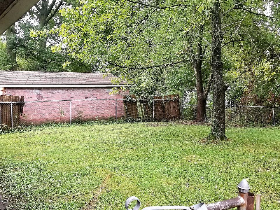 2nd image of 5511 Riata Dr