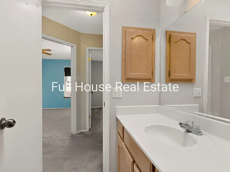 1905 Amor Dr NW — Photo 28