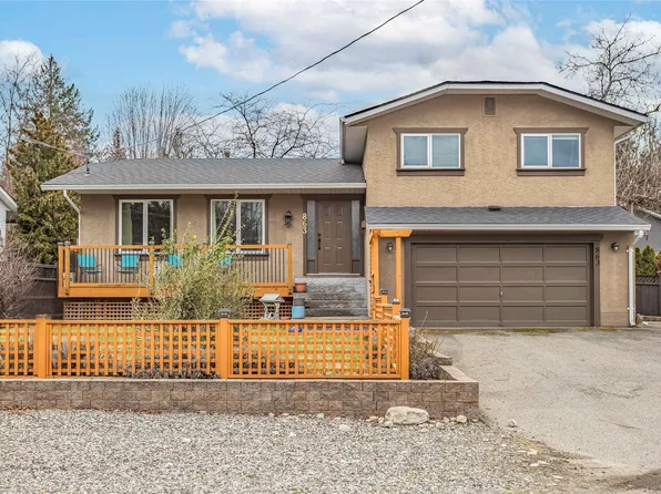 863 Hammer Ave, Kelowna, BC V1W 2B7
