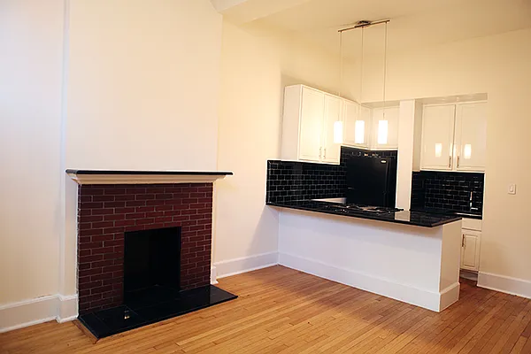 Rented by Waverly Realty Associates | media 5