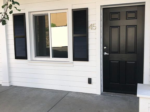 2nd image of 1117 E Gurley St #45