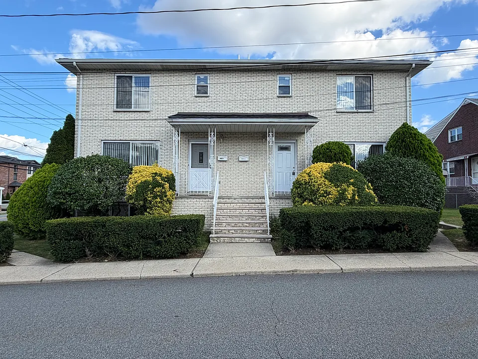 440 Brinkerhoff Ave #A