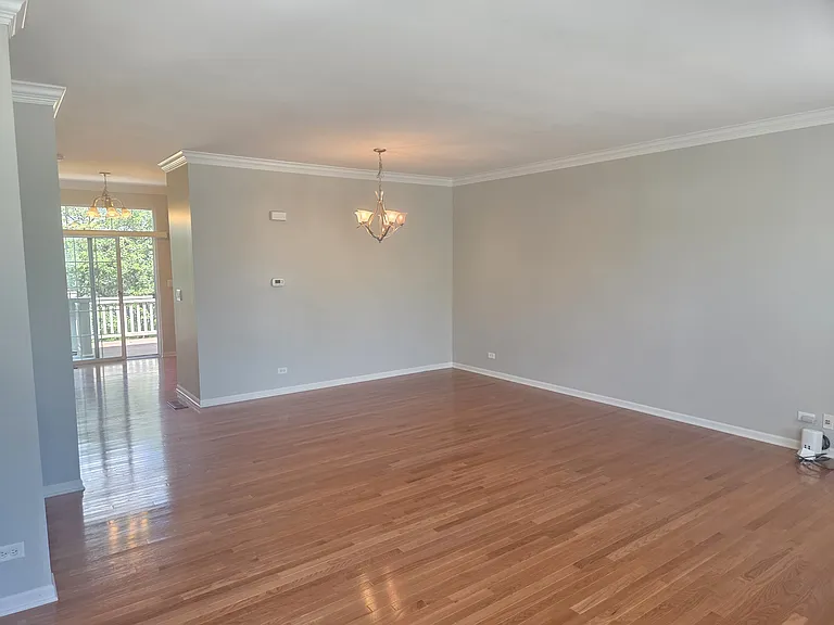 3419 Bradbury Cir — Photo 4