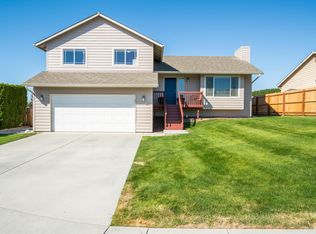 1719 Bluegrass Ave, East Wenatchee, WA 98802