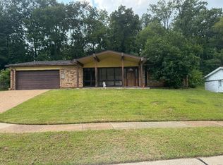 5637 Greenton Way, Saint Louis, MO 63128