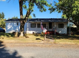 32604 S Krupicka Way, Molalla, OR 97038