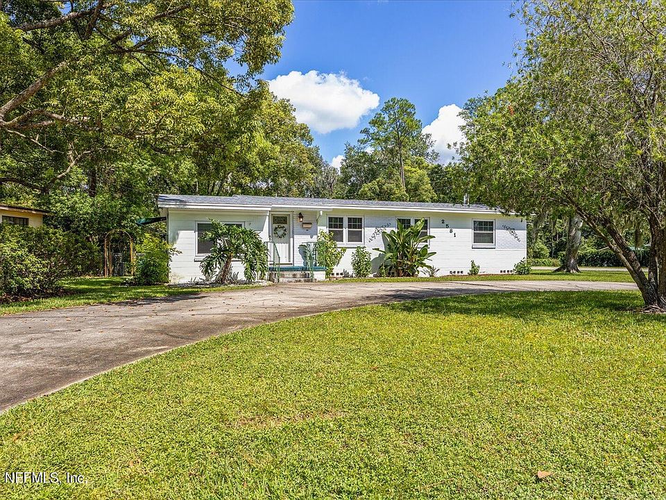 1st image of 2581 HIRSCH Avenue