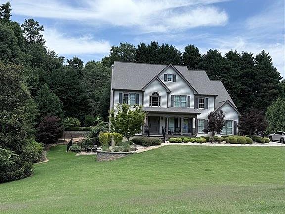 3rd image of 5210 Maplewood Ln