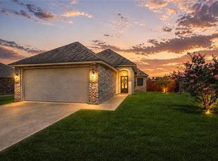 33700 Duff Rd, Walker, LA 70785