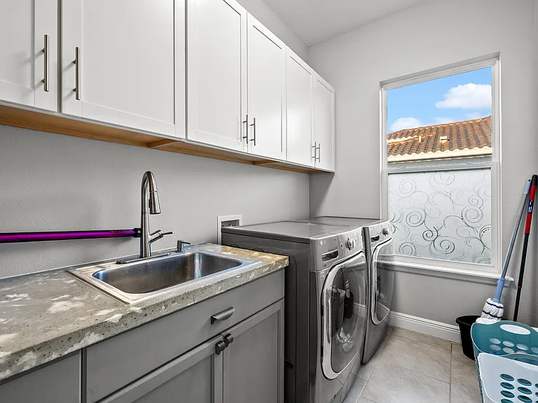 7484 Ripetta St — Photo 33
