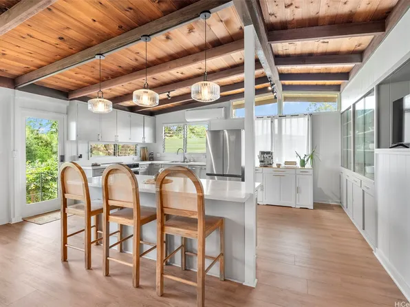 65-124 Hukilau Loop, Waialua, HI 96791