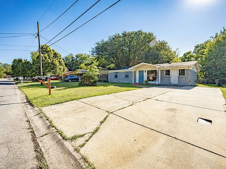 5612 Rose Dr — Photo 41