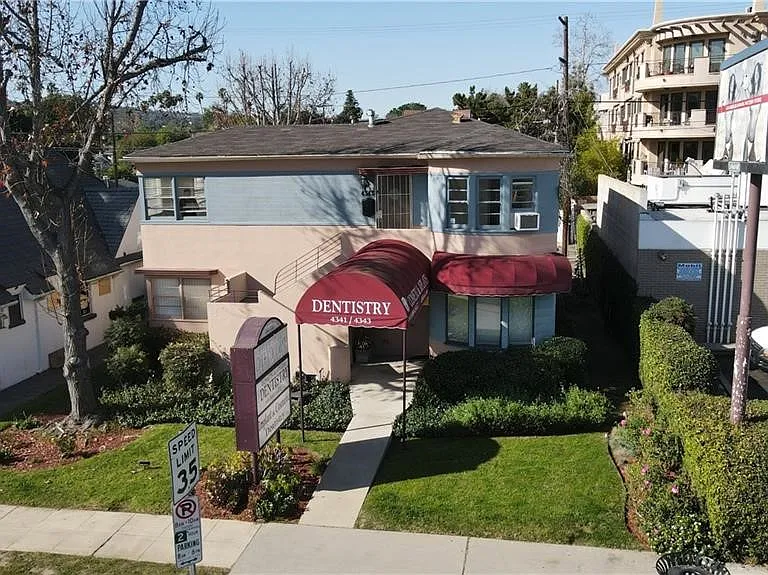 4343 Laurel Canyon Blvd — Photo 32