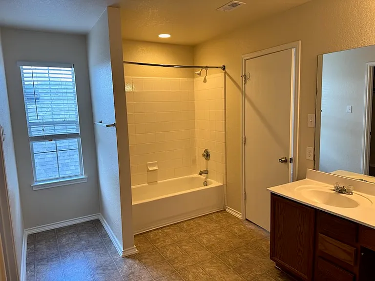 4323 Palm Point — Photo 10