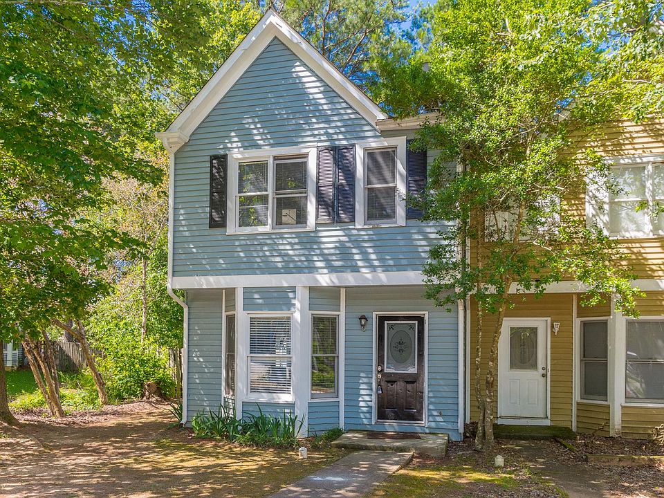 1st image of 346 Lakeridge Ct