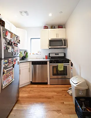 Rented by Makover Group Inc | media 19