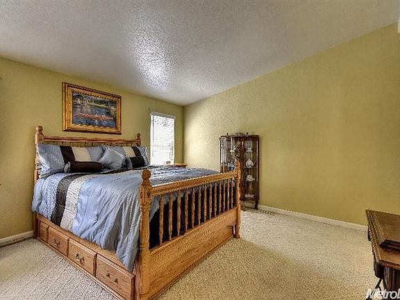 4th image of 5015 Oma Dr