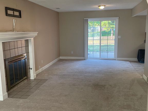 2nd image of 1532 La Chateau Dr